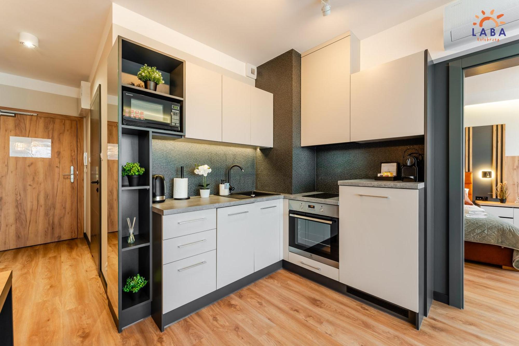 Laba Kolobrzeg Apartamenty Kasprowicza 20C Parking Basen Fitness Bawialnia W Cenie, Parkplatz Schwimmbad Fitness Spielzimmer Im Preis Extérieur photo