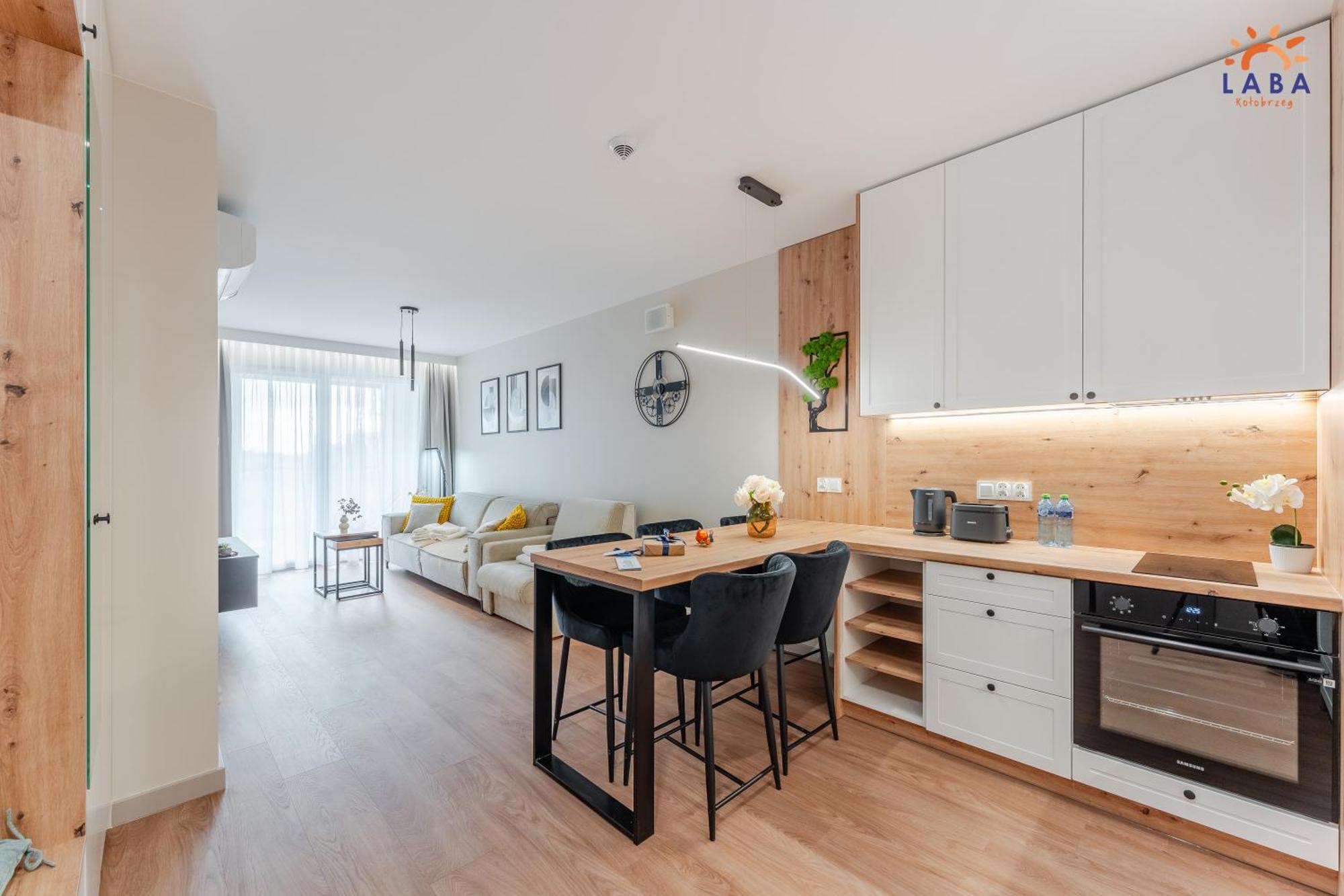 Laba Kolobrzeg Apartamenty Kasprowicza 20C Parking Basen Fitness Bawialnia W Cenie, Parkplatz Schwimmbad Fitness Spielzimmer Im Preis Extérieur photo